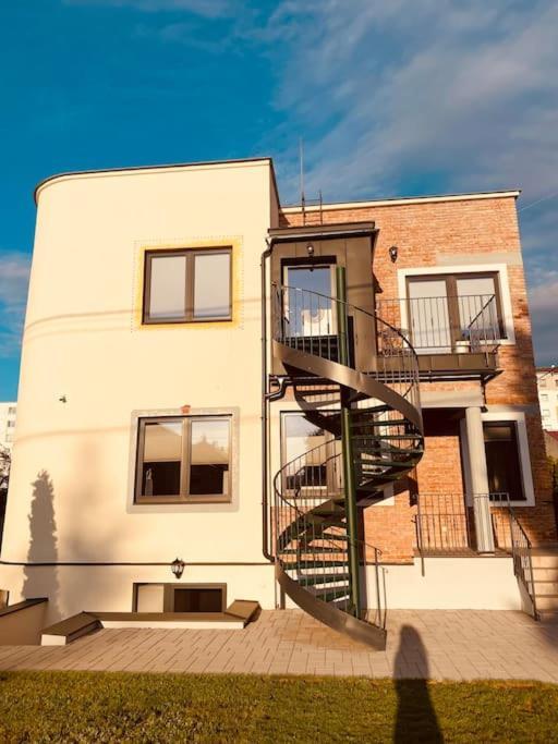 Dvojizbovy Apartman V Blizskom Centre Bardejova ภายนอก รูปภาพ