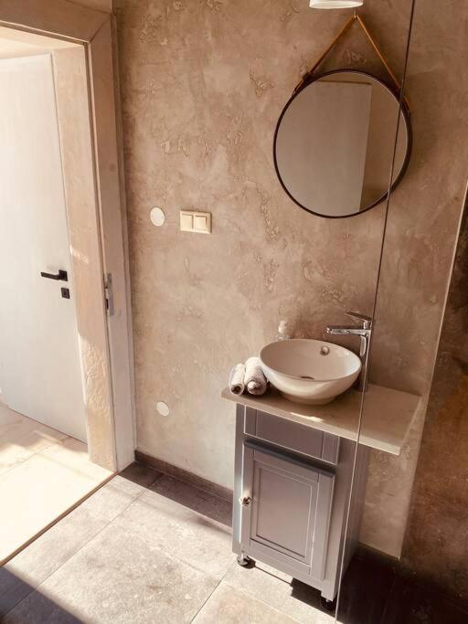 Dvojizbovy Apartman V Blizskom Centre Bardejova ภายนอก รูปภาพ